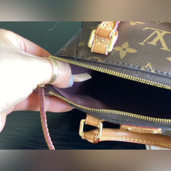 Louis Vuitton Turenne NANO - Picture 13 of 13